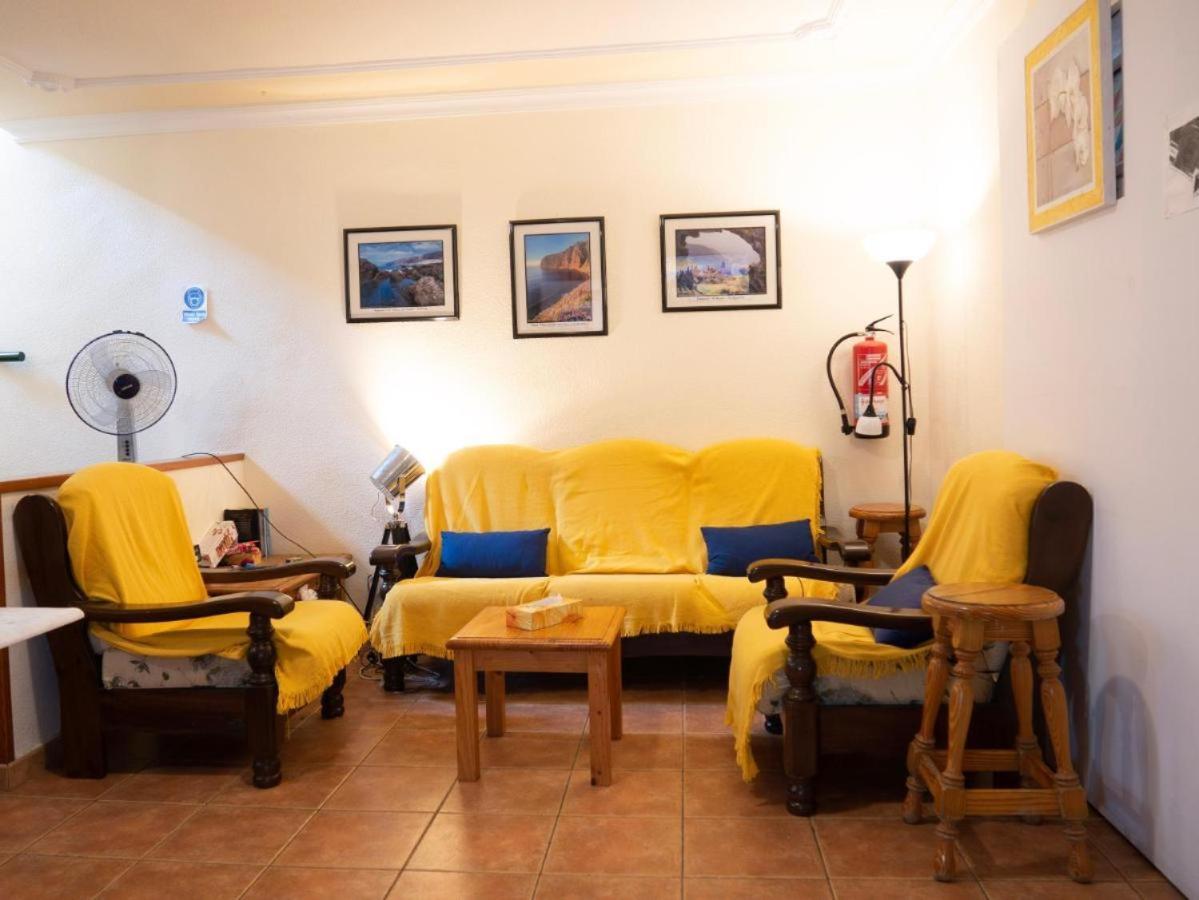 Arena Nest Hostel Puerto de Santiago  Exterior photo