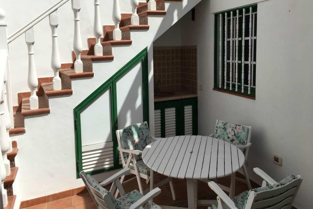 Arena Nest Hostel Puerto de Santiago  Exterior photo